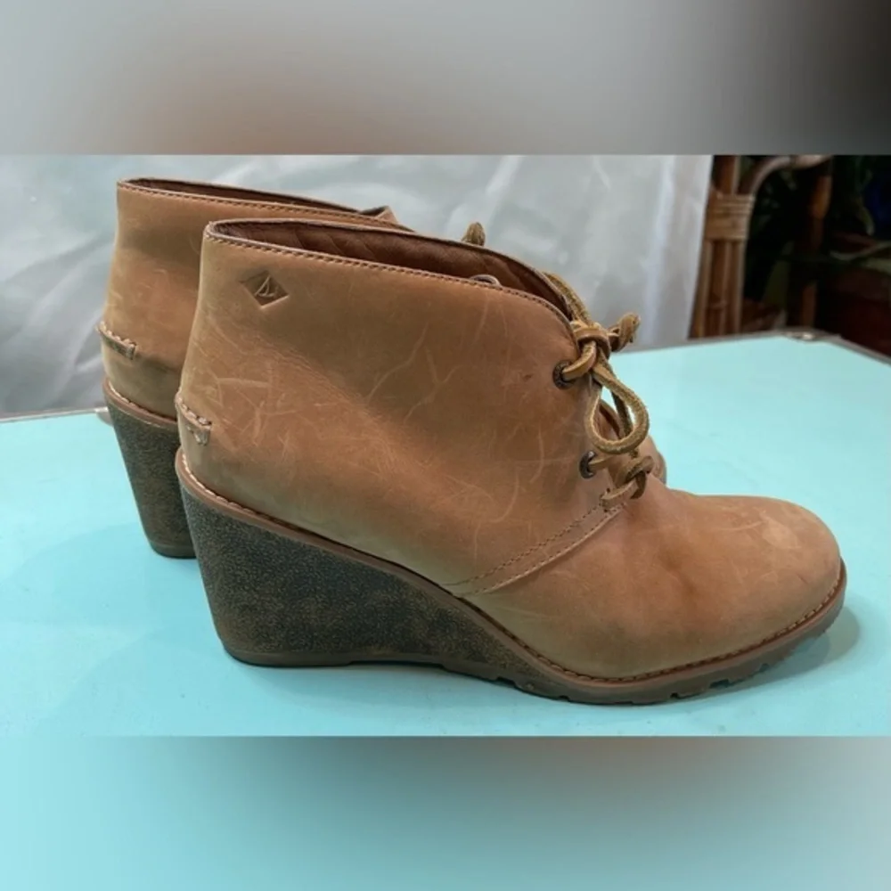 Sperry Boots Womens 7.5M Celeste Prow Ankle Booties‎ Tan Leather Wedge STS80147